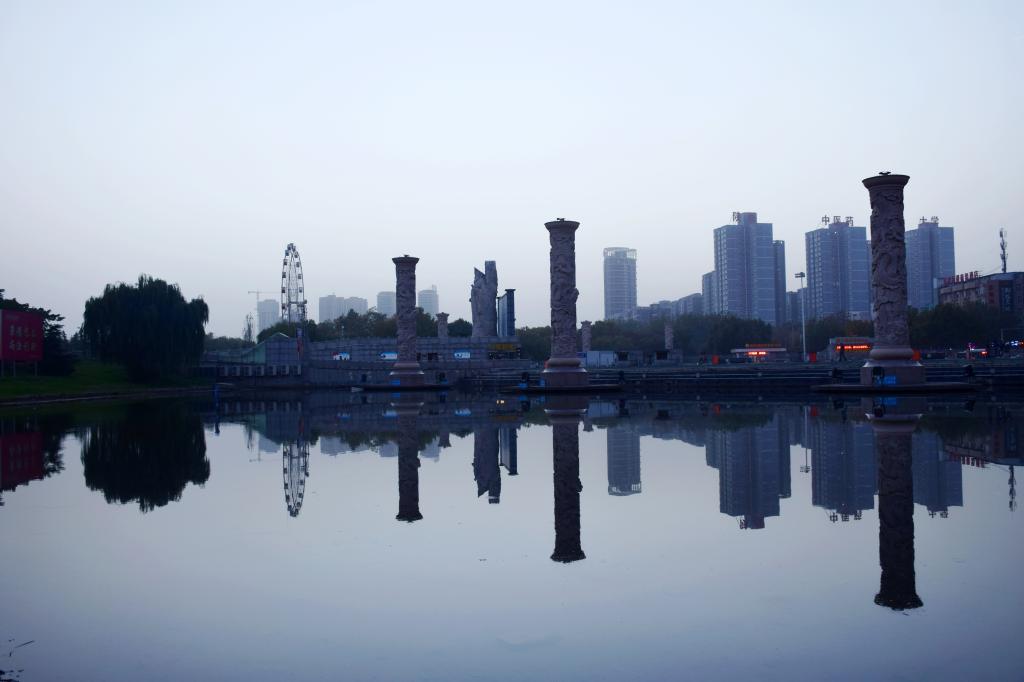 《影》 摄影:图像1404 张会玲